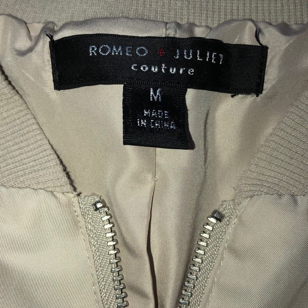 Romeo & Juliet Couture Jacket - Picture 4 of 6